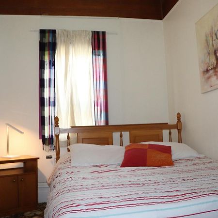 Oasis Accommodation Opotiki Buitenkant foto
