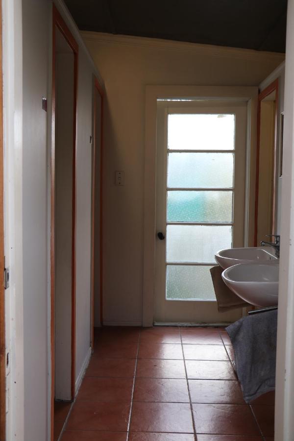 Oasis Accommodation Opotiki Buitenkant foto